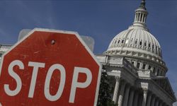 Washington’da bütçe çıkmazı: Hükümet kapandı, piyasalar haftaya tedirgin başlıyor!