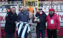 Altay’a 112. yılında Ayvalık’ta ağır darbe!