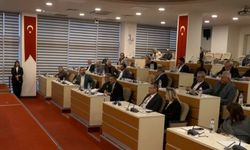 Bayraklı Meclisi'nde 261 milyonluk kredi bütçesine onay!