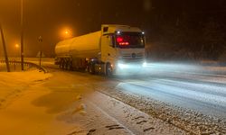 Bolu Dağı’nda kar etkili olmaya başladı! Ekipler teyakkuza geçti