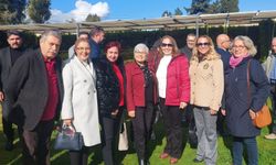 CHP İzmir'de tarihi randevu: 100 eski ilçe başkanından "Örgüt bağımsızlığı" çıkışı