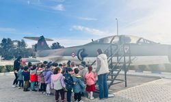 Çiğli’de çocuklar uzayla buluştu! Kampüs bir haftada 1.100 ziyaretçiyi ağırladı