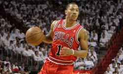Derrick Rose'un forması emekli edildi!
