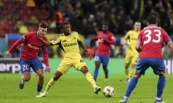 Fenerbahçe maçı sonrası oyuncularını kovdu!