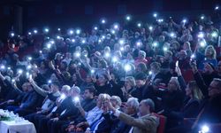 Güzelbahçe’de duygu dolu gece! Uğur Mumcu anması