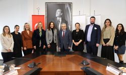 İEÜ ve Karşıyaka Belediyesi'nden çocuklar için bilimsel güç birliği