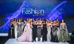 IF Wedding Fashion İzmir’de! Wilma Elles fuara oğluyla damga vurdu