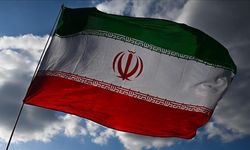 Dünyanın önde gelen İran uzmanından çarpıcı tespit! Rejim köşeye sıkışmış durumda