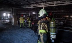 İzmir Menderes'te korkutan yangın! Fabrika alev aldı, dumanlar yükseldi!