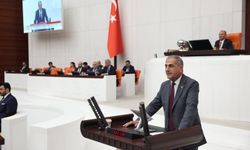 İzmir Milletvekili Hüsmen Kırkpınar'dan TBMM'de sert çıkış: "Devlet vatandaşına tuzak kurmaz!