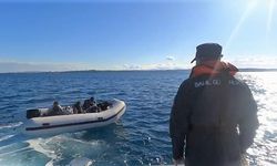 İzmir açıklarında düzensiz göçmen operasyonu: 43 kişi yakalandı