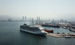 İzmir limanlarında kruvaziyer tablosu: Alsancak yolcu artırdı