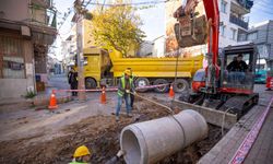 Karabağlar’da yeni bağlantı yolu trafiğe hazırlanıyor! Dostluk Bulvarı ile Coşkun Kale Sokak birleşiyor