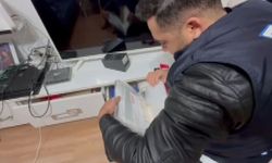 Karşılıksız çekle 20 milyon lira dolandıran 12 kişi tutuklandı!