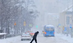 Kayseri'de yarın 13 Ocak'ta okullar açık mı? Veliler ve öğrenciler tatil kararını bekliyor!