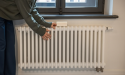 Kışın kapalı ev sorununa pratik çözüm: Petek üstü sabun yöntemi