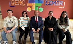 Hayalleriniz sahneye çıkıyor! İzmir’de kaçırılmayacak ücretsiz kurs