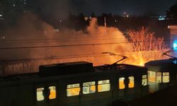 Metro yanında kablo yangını! Paniğe neden oldu