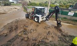 İzmir’de ekipler yağışa karşı teyakkuzda! 1310 personel görev başında