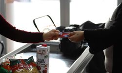 İzmir Menderes Belediyesi’nden ihtiyaç sahiplerine dev destek: 2,8 milyon TL