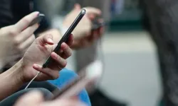 Mobil pazar sarsıldı: Dev firma üretimi durdurdu!