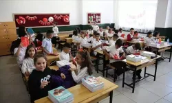 17 Şubat Salı okullar tatil mi? İzmir, Muğla, Antalya'da okullar tatil edildi mi? İşte okulların tatil olduğu iller