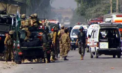 Afganistan-Pakistan sınırında gerilim tırmandı: En az 22 ölü!