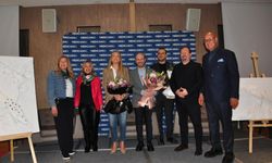 Doğa Rutkay Çeşme’de sağlık için sahnedeydi! Erken tanı çağrısı