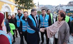 AK Parti İzmir teşkilatından “İftara 5 Kala” dayanışması!