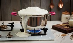Artık asla taşmayacak: Süt kaynatmanın gizli püf noktaları ortaya çıktı