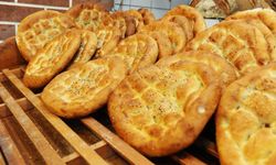 Askıda pide, alışveriş çeki! Karşıyaka’dan çifte destek