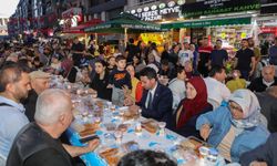 Mahallelerde iftar buluşması! Ramazan ruhu Bayraklı’da