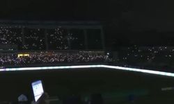 Böylesi görülmedi! Ezeli rakipleri küme düştü, stadyumda cenaze marşı çaldılar!