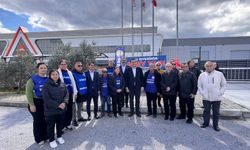 CHP'li Karasu'dan Torbalı'da 444 gündür grev yapan işçilere destek!