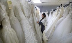 İzmir Büyükşehir’den evlenecek çiftlere müjde! Gelinlikten ev tekstiline ücretsiz destek