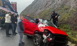 İstanbul-İzmir otoyolu aktarma mevkiinde korkutan kaza: İtfaiye ekipleri zamanla yarıştı