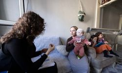 İzmir 95 ile erken çocuklukta güçlü başlangıç! Anne ve bebeklere ücretsiz destek