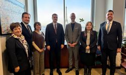 İzmir için Paris’te dev adım: : Eyyüp Kadir İnan’ın Paris temasları şehre yeni bir vizyon kazandırıyor!