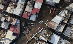 Kordon yine su altında! Esnaf geceyi tahliyeyle geçirdi