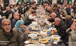 İzmir’deki Konyalıları bir araya getiren görkemli gece: Siyaset ve iş dünyası bu sofrada buluştu!