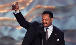 ABD başkanlık adayı siyahi lider Jesse Jackson 84 yaşında hayatını kaybetti
