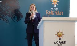 AK Parti İzmir Kadın Kolları çalıştayda buluştu! “Kadını özne gören siyaset” vurgusu