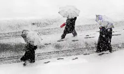 Kar, fırtına ve sağanak... Meteoroloji saat vererek uyardı! Tüm yurdu etkisi altına alacak!