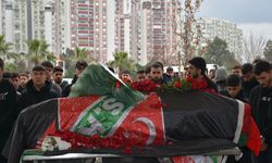 KSK taraftarı Serhat Devrim Çağıl son yolculuğuna uğurlandı!