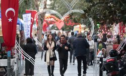 Sevgi Konak’ta büyüyor! El emeği kermesi İzmirlilerle buluştu