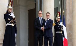 Macron ve Stubb Paris’te buluştu: Fransa–Finlandiya stratejik ortaklığı güçleniyor