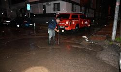 Manisa’da yoğun yağış alarmı: Ekipler gece boyunca sahadaydı