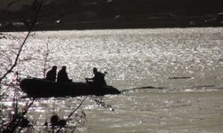 Manisa Yunusemre’de kayıp alarmı: Ekipler gölette arama başlattı