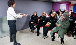 Medeni Kanun 100 yaşında! Kadın hakları Konak’ta masada