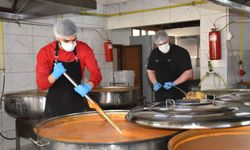 Menemen’de 150 kişilik ekip, 10 bin kişilik dayanışma